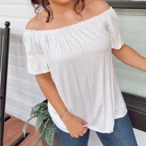 White off-shoulder top, size 3X